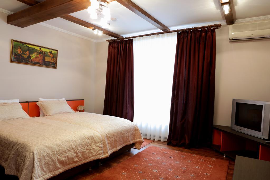 Hotel Bachus 키시나우 객실 사진