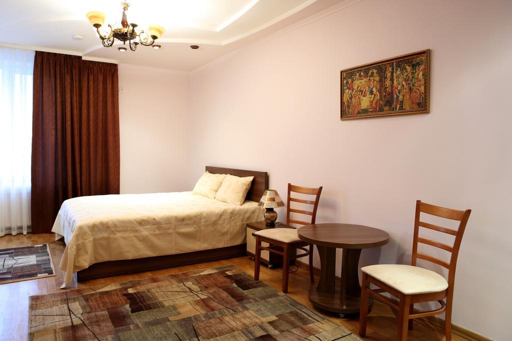 Hotel Bachus 키시나우 객실 사진